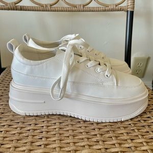 Princess Polly - white platform tennis shoes